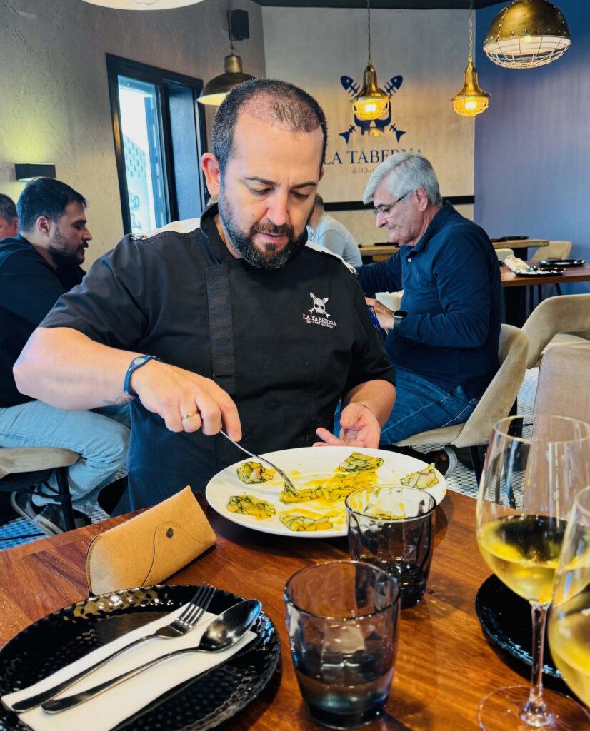 Carpaccio de dorada y plancton